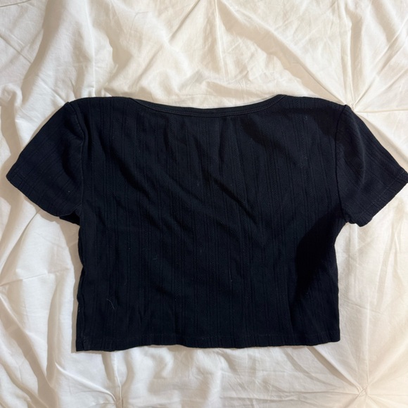 SUNDAY BEST cropped top - Picture 3 of 3